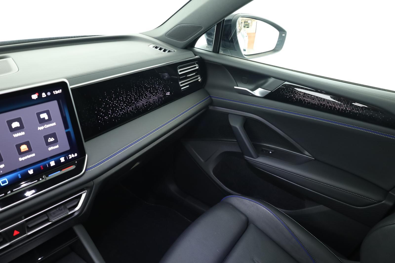 Volkswagen Tiguan 2.0 TSI DSG IQ.Drive R-Line