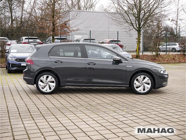 Volkswagen Golf 1.5 TSI Golf VIII Style