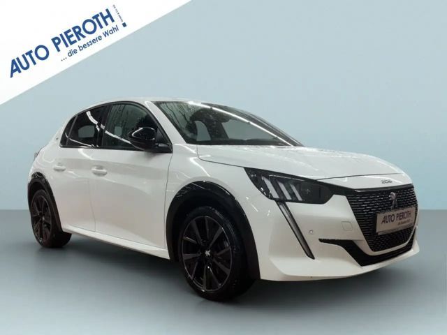 Peugeot 208 EAT8 GT-Line PureTech