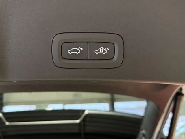 Volvo XC40 Dark Plus