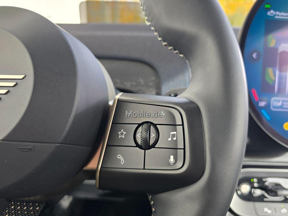 MINI Cooper C Countryman Favoured