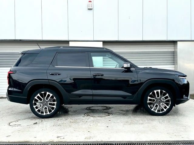 SsangYong Torres Forest Edition