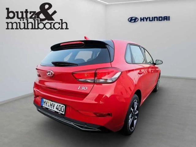 Hyundai i30 Hybrid T-GDi Trend