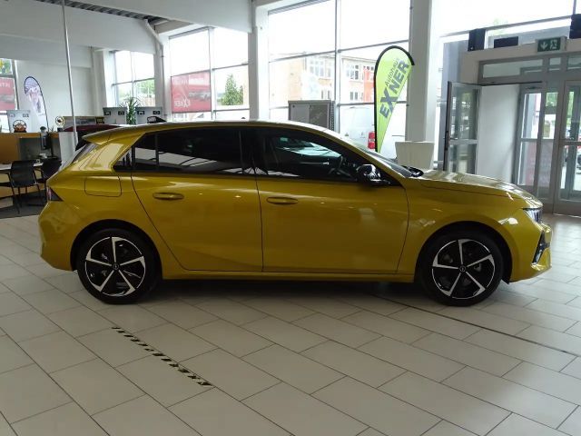 Opel Astra GS-Line Grand Sport