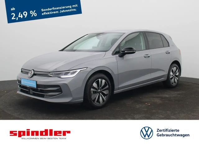 Volkswagen Golf 1.5 eTSI DSG Golf VIII