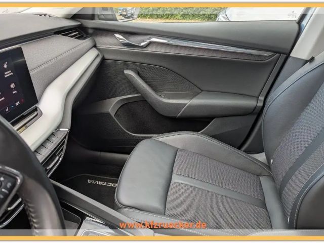 Skoda Octavia Combi Style Style