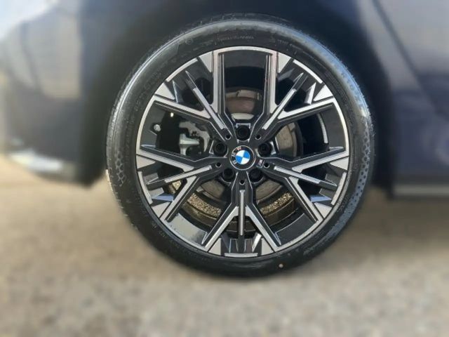 BMW 120 120d 5-deurs Sedan