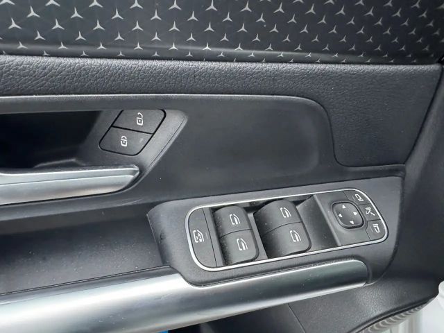 Mercedes-Benz B 250 B 250 e