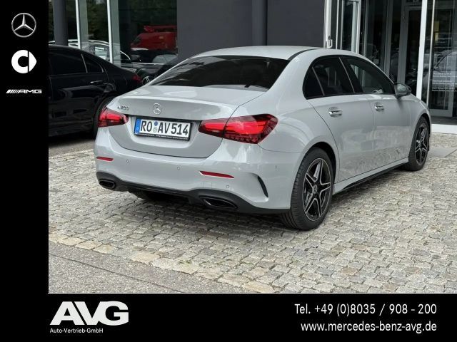 Mercedes-Benz A 200 AMG Line