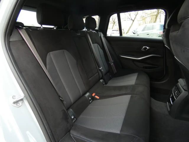 BMW 320 320i Comfort pakket M-Sport Touring