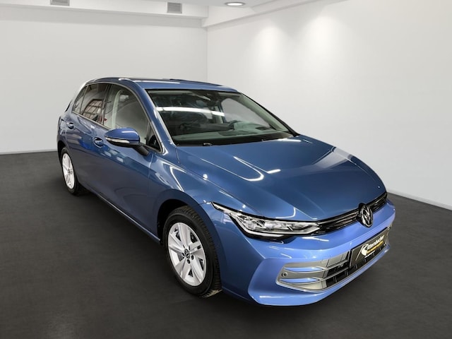 Volkswagen Golf 1.5 eTSI DSG Golf VIII Life
