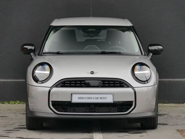 MINI Cooper Essential