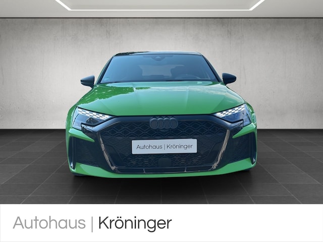 Audi RS3 Quattro S-Tronic Sedan