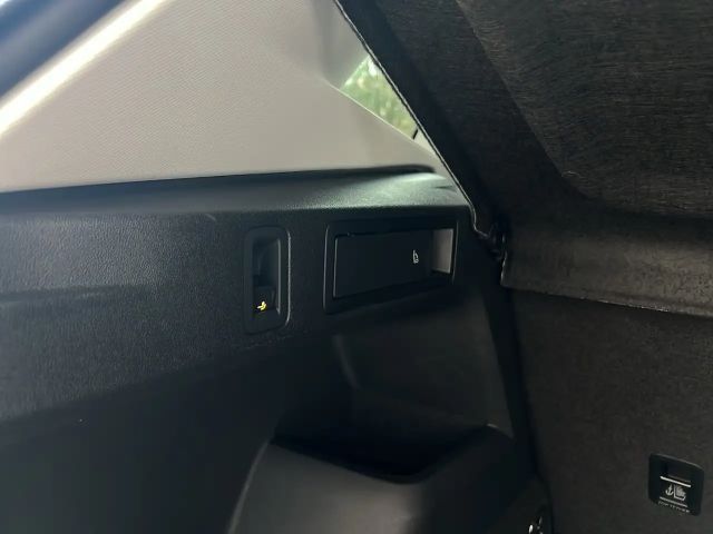 Volkswagen Tiguan DSG Elegance Elegance