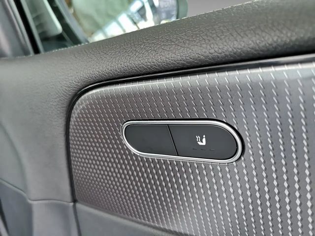 Mercedes-Benz B 200 Progressive Sedan