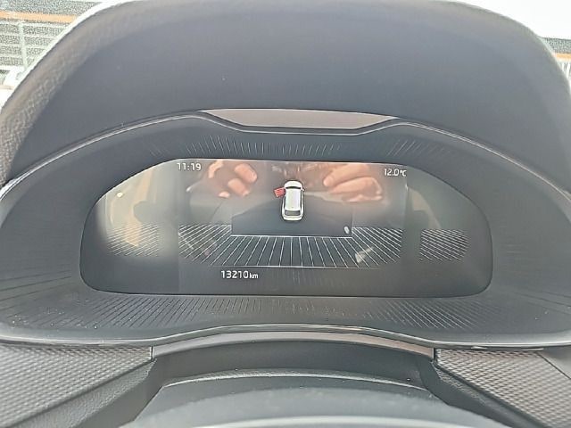 Skoda Kamiq KAMIQ Essence 1,0 TSI 70 kW 5-Gang mech.