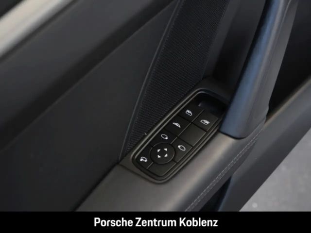 Porsche 992 Cabrio Carrera