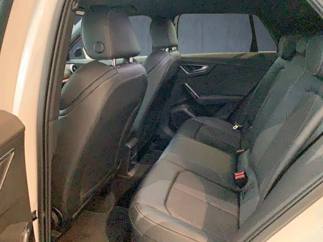 Audi SQ2 TFSI Matrix/sonos/MMI/ASI/19"/EPH/Assist/Kam