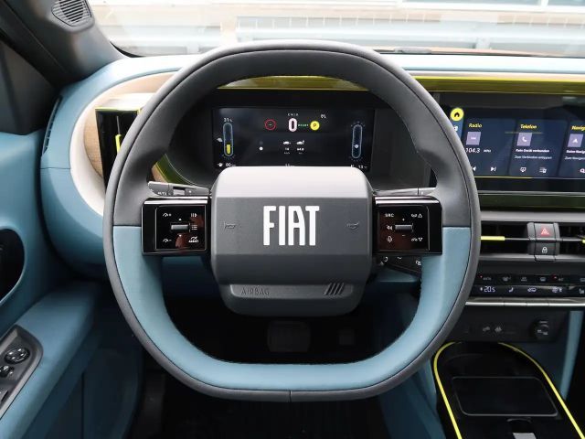 Fiat Grande Panda E La Prima