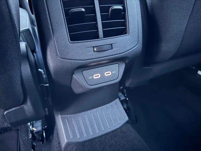 Volkswagen T-Roc 1.5 TSI DSG Life