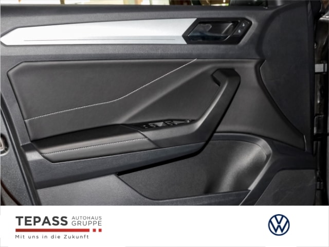 Volkswagen T-Roc 1,5 TSI Goal ALLSEASON APP