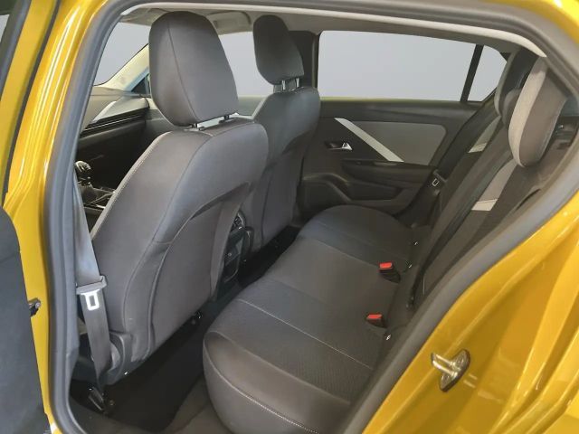 Opel Astra 1.2 Turbo Business Edition Turbo