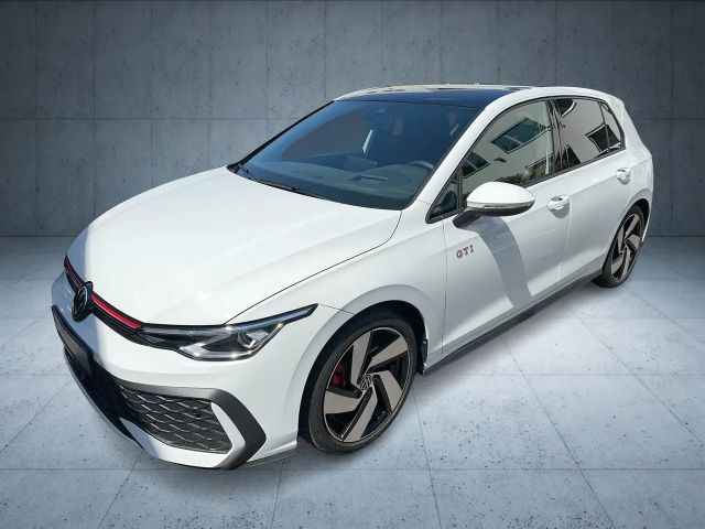 Volkswagen Golf 2.0 TSI DSG GTI