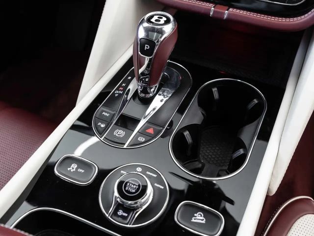 Bentley Bentayga V8