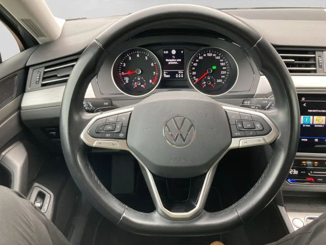Volkswagen Passat 1.5 TSI DSG Variant