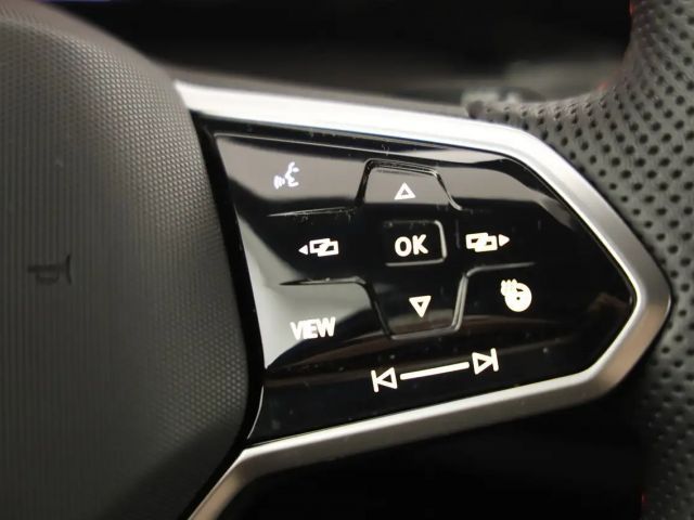 Volkswagen Golf DSG GTI