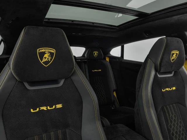 Lamborghini Urus Performante