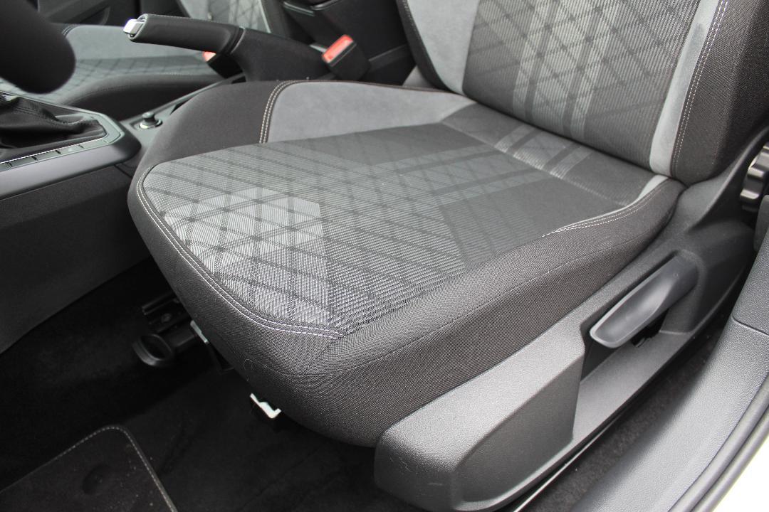 Volkswagen Taigo 1.0 TSI DSG R-Line Style