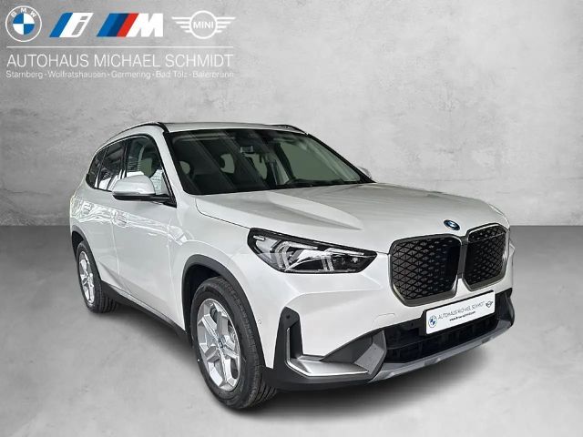 BMW iX1 Comfort pakket eDrive20