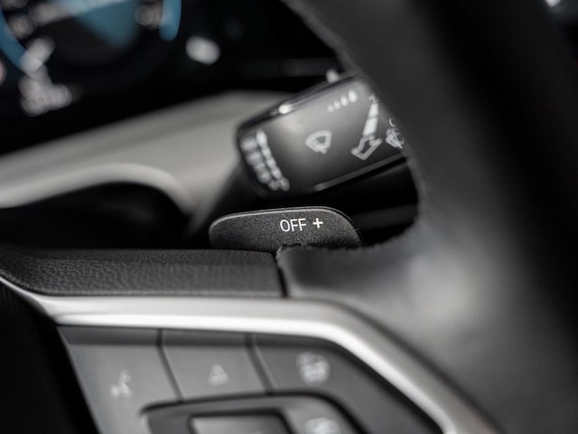 Volkswagen Golf 2.0 TDI DSG Golf VIII