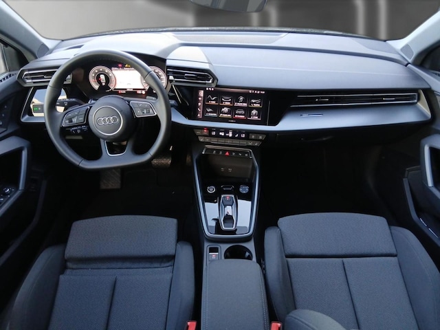 Audi A3 30 TFSI S-Line S-Tronic Sedan