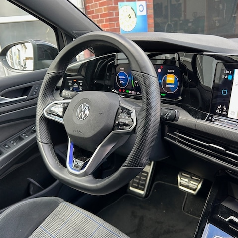 Volkswagen Golf Style