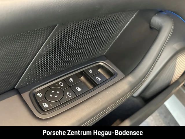 Porsche Taycan Performance Plus