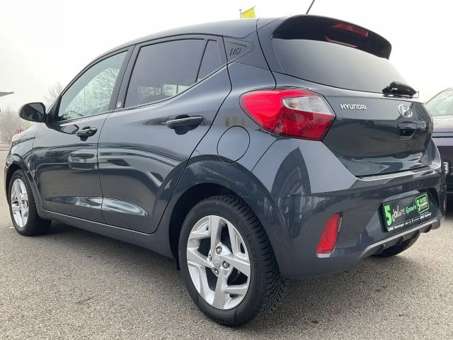 Hyundai i10 1.0