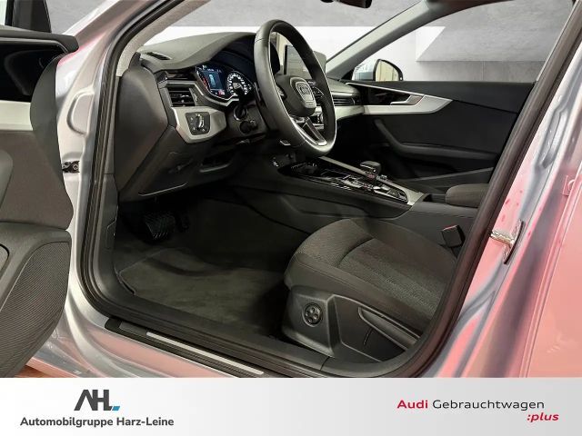 Audi A4 30 TDI Avant S-Tronic