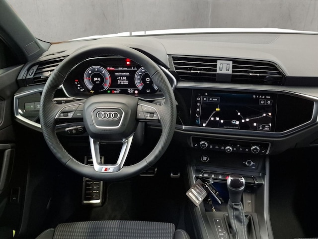 Audi Q3 35 TDI S-Line S-Tronic