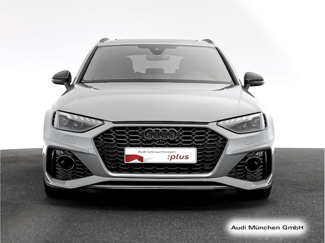 Audi RS4 Avant Quattro