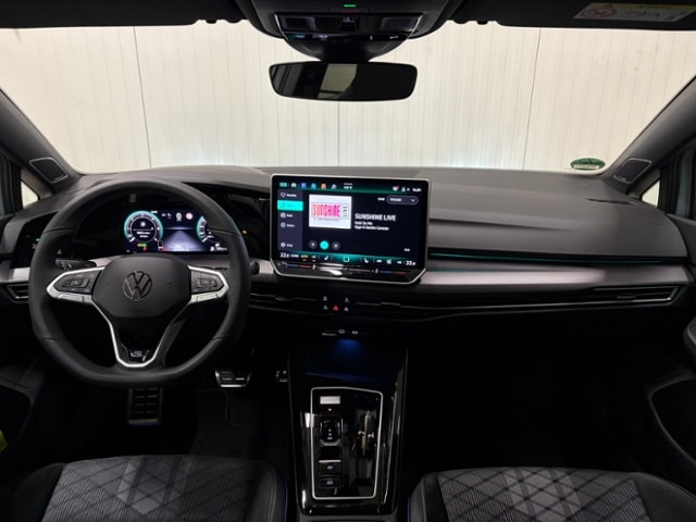 Volkswagen Golf 2.0 TDI DSG Golf VIII IQ.Drive