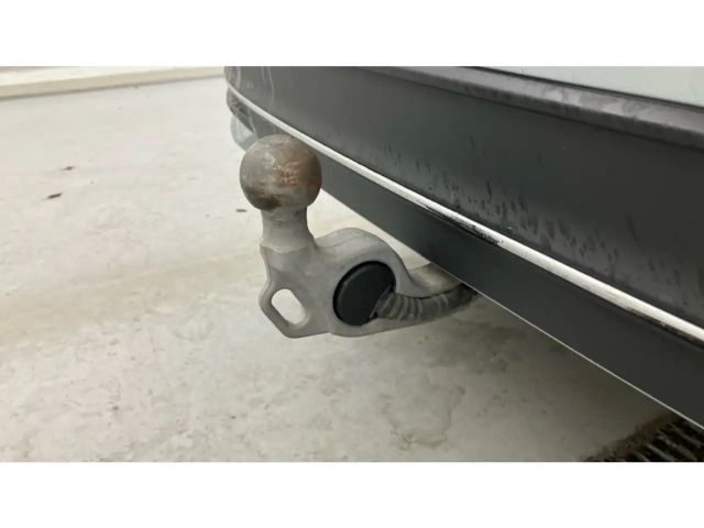 Volkswagen Passat 1.5 eTSI Business Variant