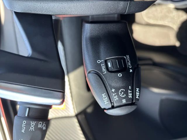 Peugeot 208 Style