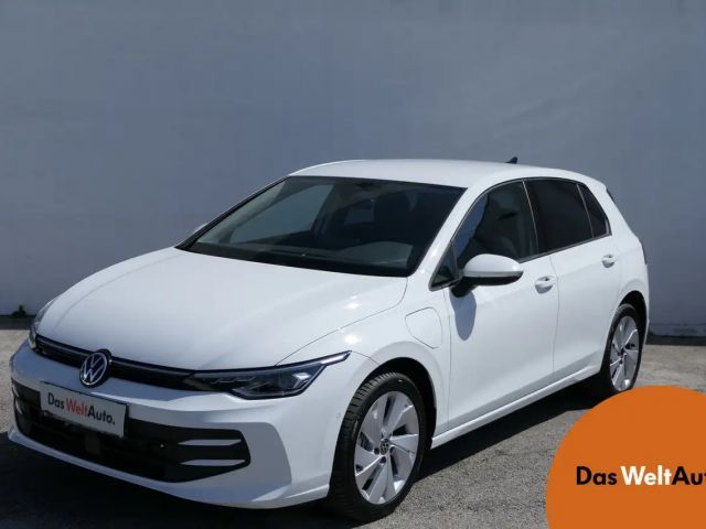 Volkswagen Golf DSG eHybrid