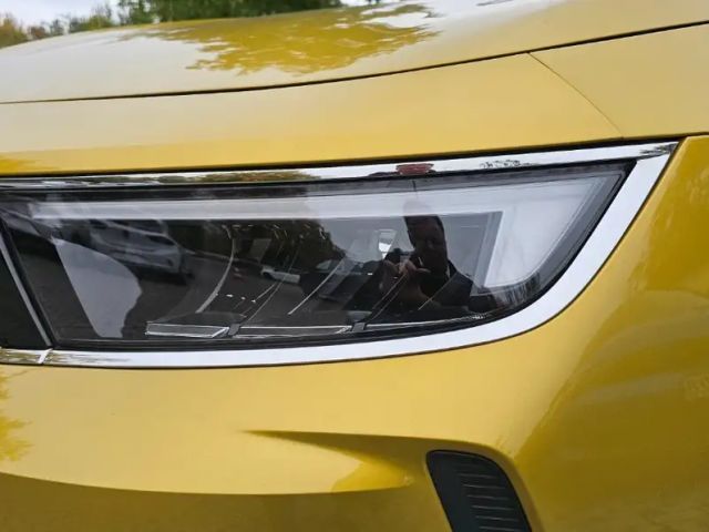 Opel Astra 1.2 Turbo Enjoy Turbo