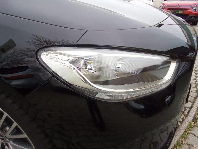 Mercedes-Benz B 250 B 250 e