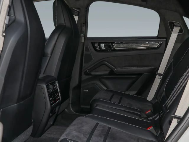 Porsche Cayenne Coupé GTS