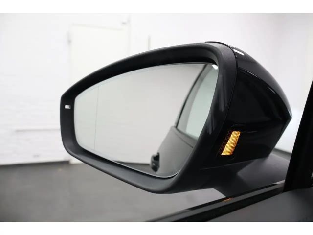 Volkswagen Tiguan 2.0 TDI DSG R-Line