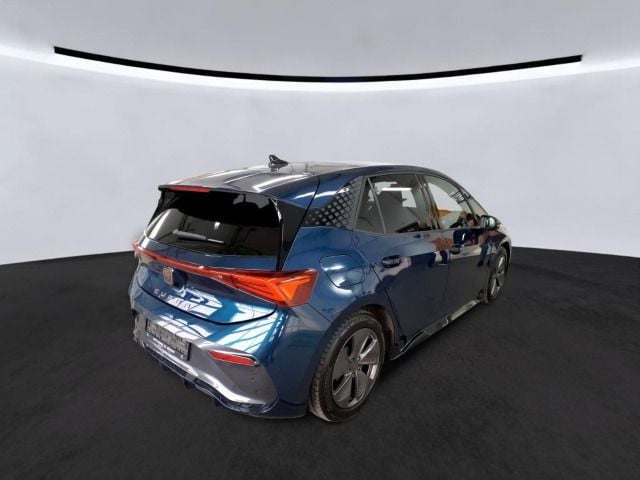 Cupra Born Born Panoramadach Kamera LED Automatik UVM